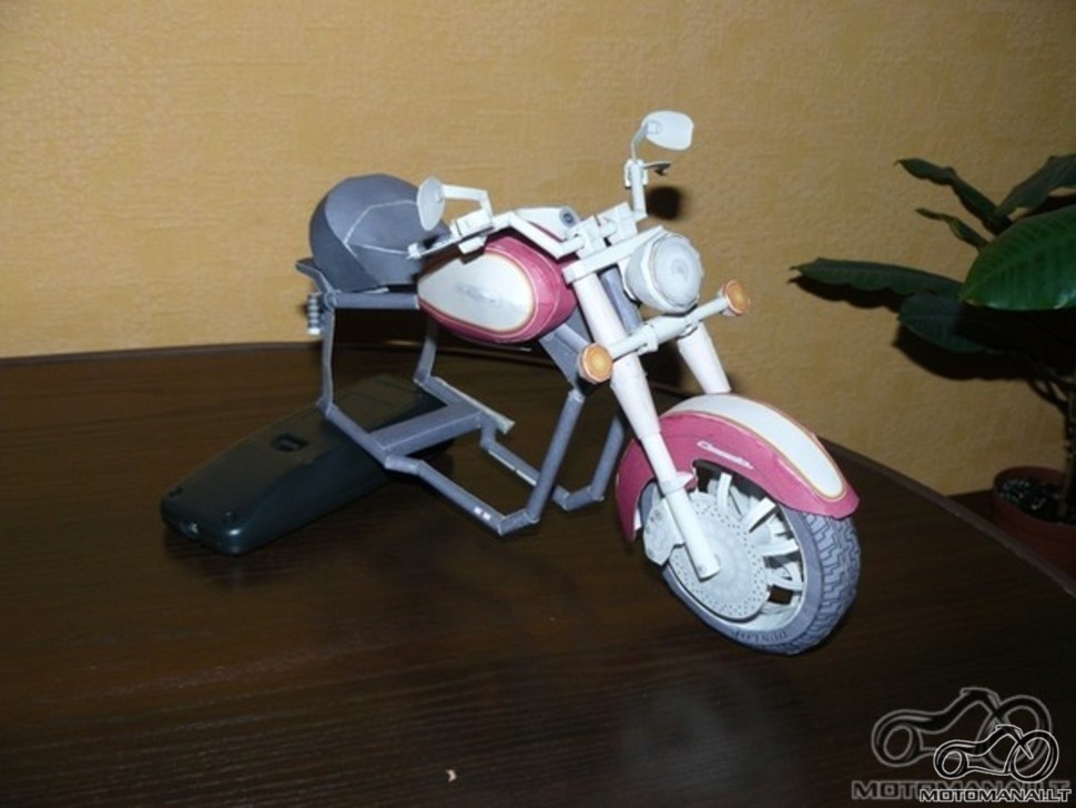 Moto atributika, suvenyrai, moto modeliai...