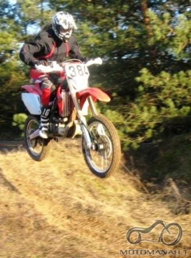 Mergaičių moto