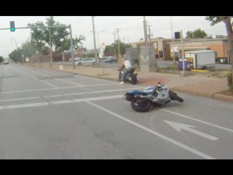 Police Rip Biker off Motorcycle After Wrecking Wheelie in Front of Cop