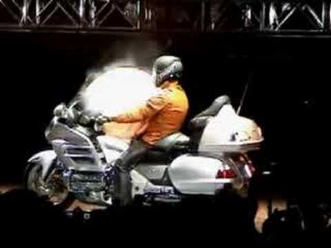 Honda Goldwing Airbag official demo