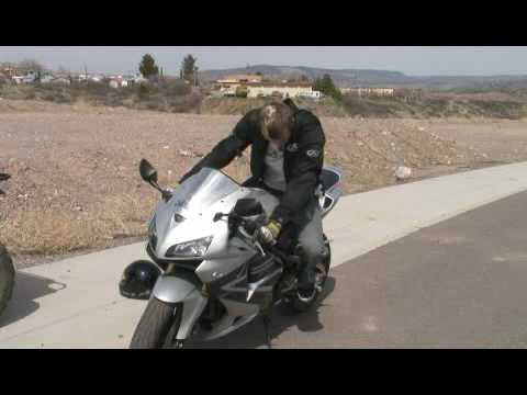 Motorcycle Riding Basics : Motorcycle Riding: Fast Cornering
