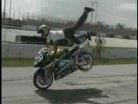 Street Bike Stunts ( MUST SEE )