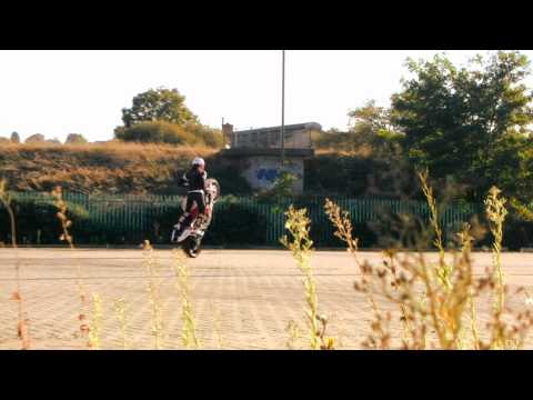 Chesca Miles - Summer Stunts