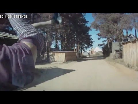 10 minutes of bad motorcycle crashes from all over the world ( 18)