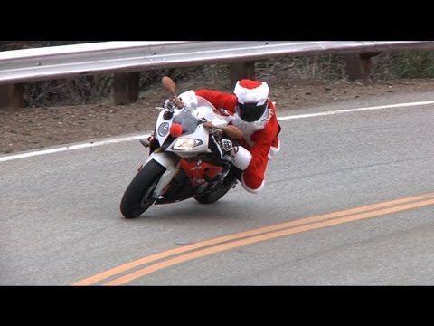 Santa Rides a 1000RR