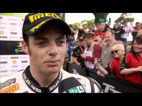 Isle of Man TT 2010 - FULL Superbike Race ITV4 III