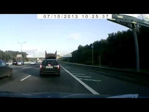 Audi TT car drove through Audi TT проехалась по машине