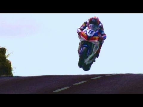 Greatest show on earth ★HD★ 320kph/200mph Street Race 'ISLE of MAN' TT