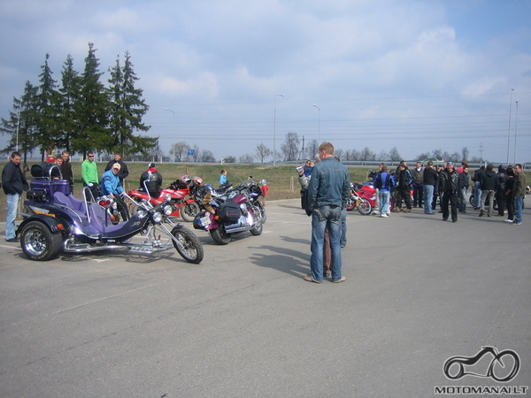 Kuršėnai - Motomanų Vėlykos 2009 04 12