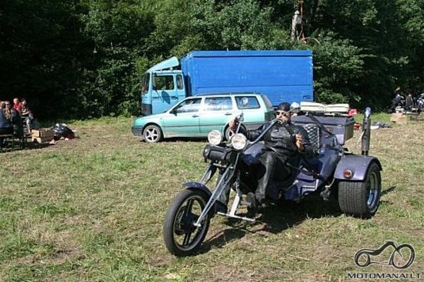 TRYŠKIŲ BIKE FIESTA 2008. ROAD BEARS MC