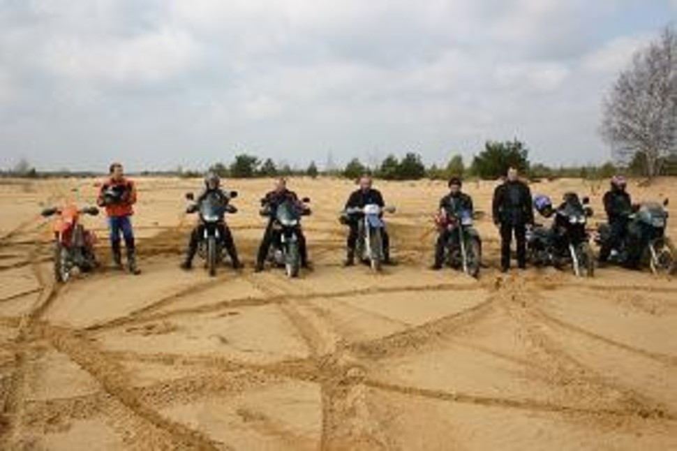 Šį savaitgalį Eduro ir ATV (keturračių) motociklininkų sambrūzdis Rūdninkų poligone.