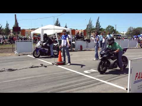 bmw 1000 rr vs cbr 600 picada 1