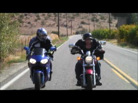 Cruiser vs Sport Bike - Fight Scene ('Road Rash' Live Action , Chain & Nunchucks)